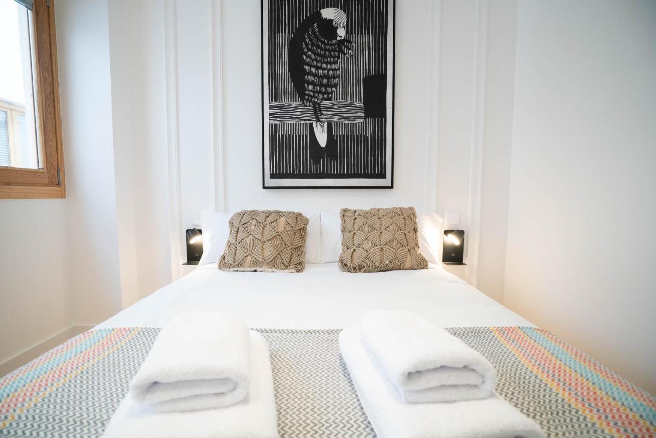 Smartr Madrid Gran Via Apartments Ngoại thất bức ảnh