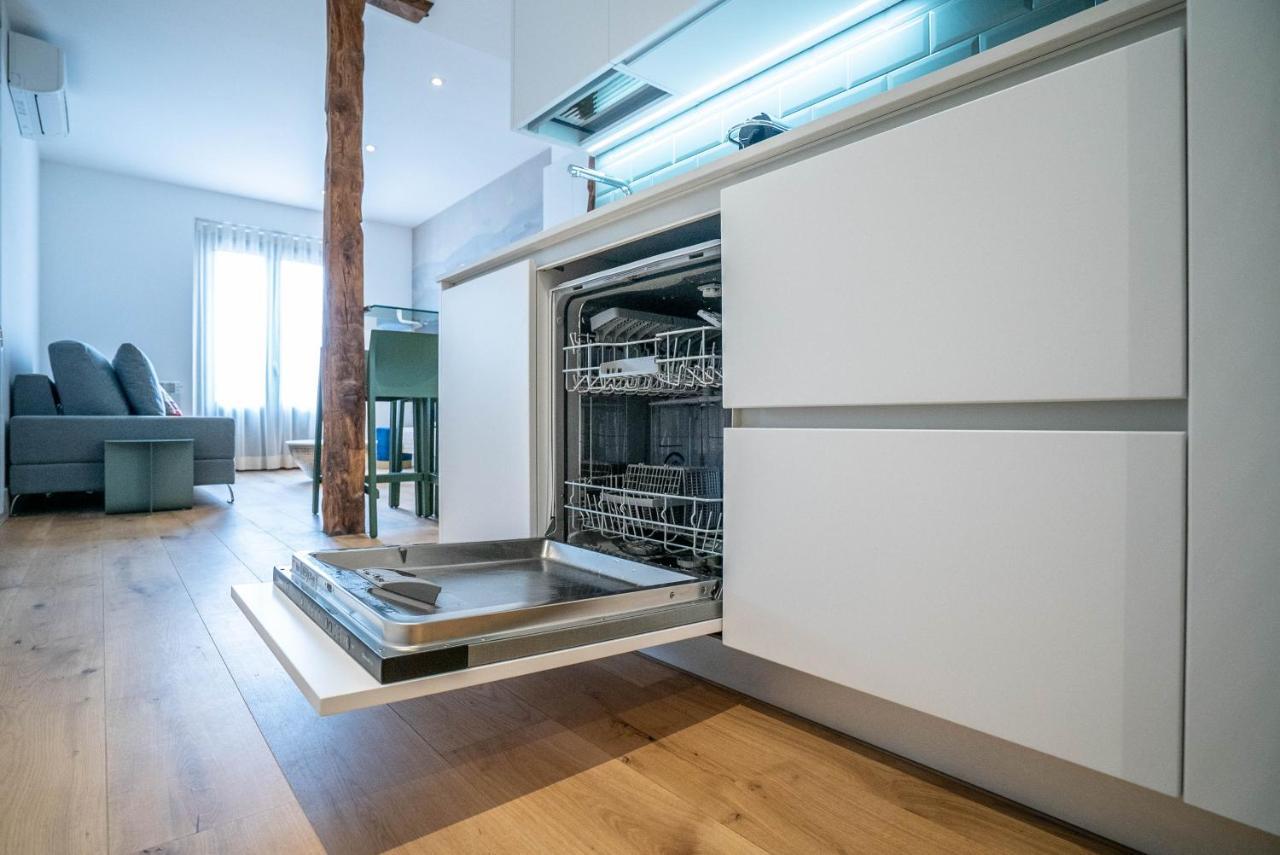 Smartr Madrid Gran Via Apartments Ngoại thất bức ảnh