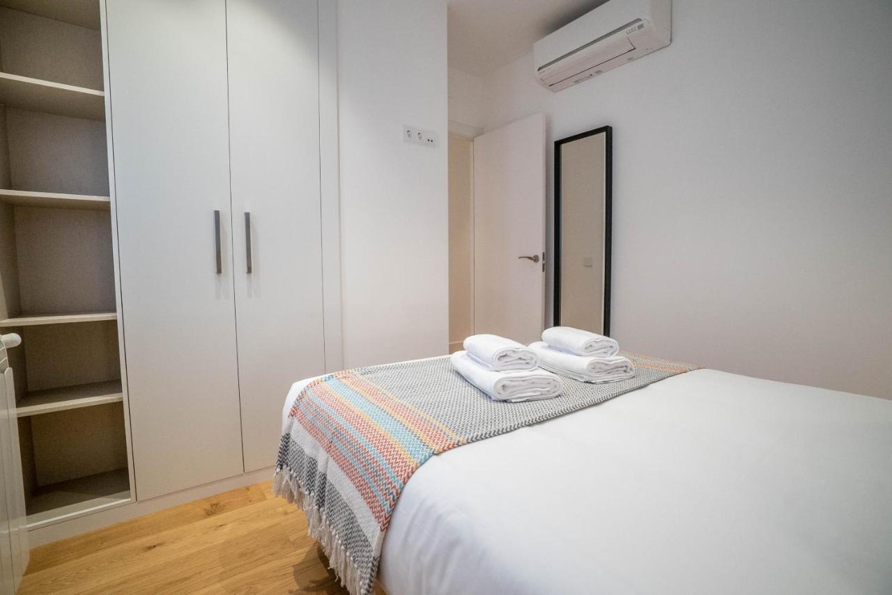 Smartr Madrid Gran Via Apartments Ngoại thất bức ảnh