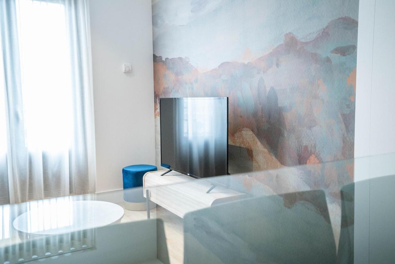 Smartr Madrid Gran Via Apartments Ngoại thất bức ảnh