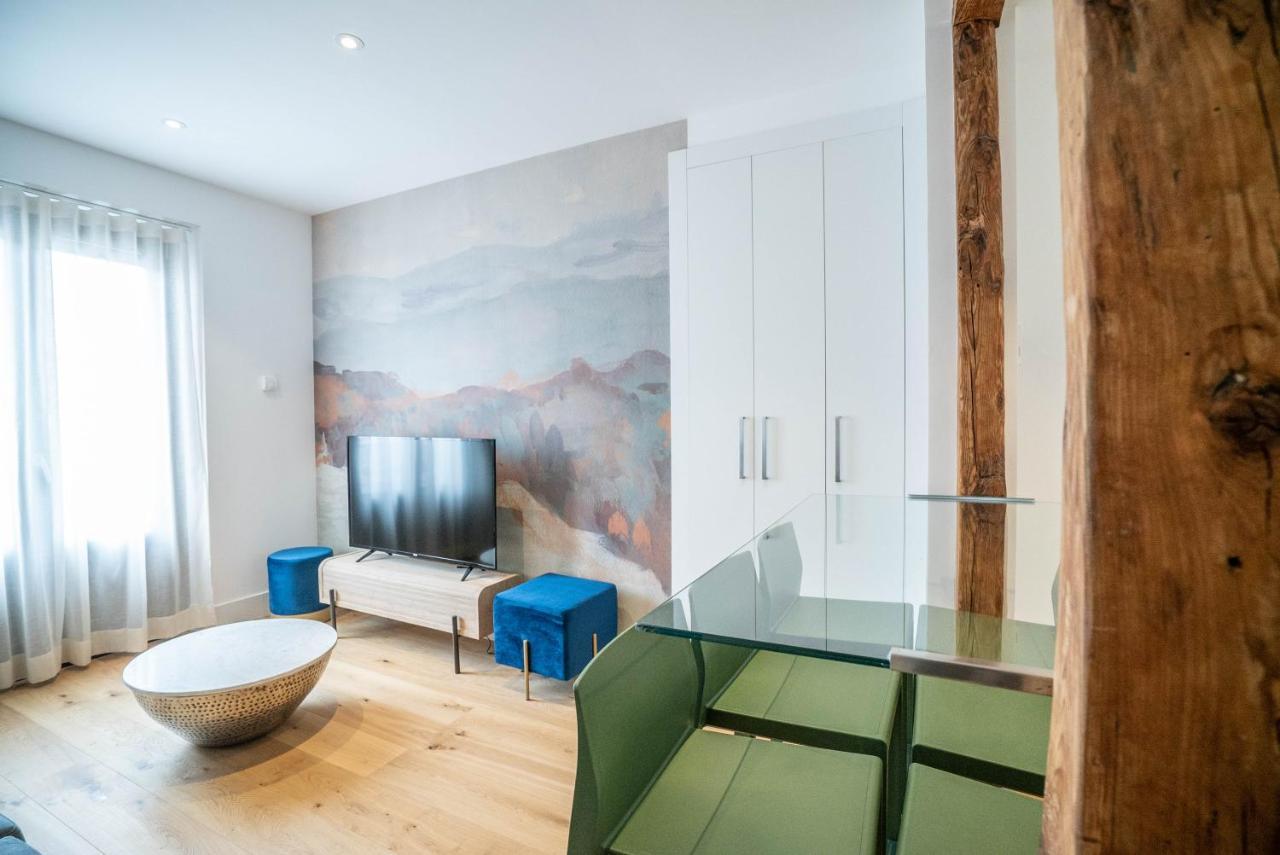 Smartr Madrid Gran Via Apartments Ngoại thất bức ảnh