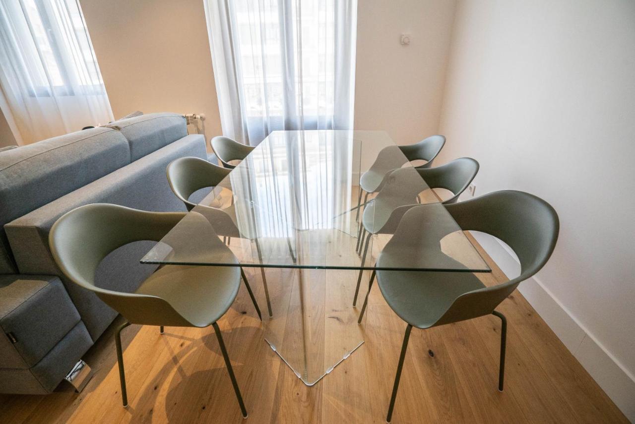 Smartr Madrid Gran Via Apartments Ngoại thất bức ảnh